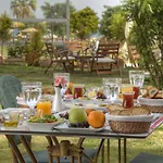 Hotel Smart Luxury & 3*