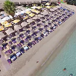 Smart Luxury & 3*