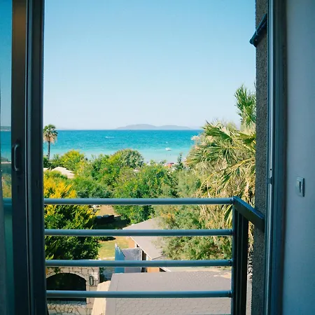 Smart Luxury & Szálloda Çeşme