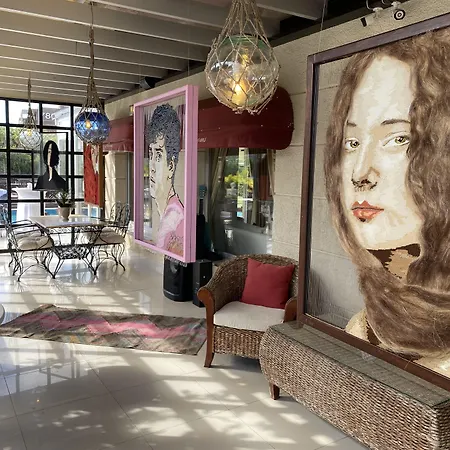 Szálloda Smart Luxury & 3*