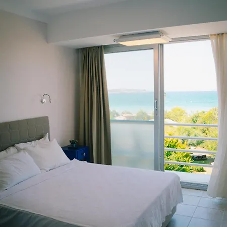Smart Luxury & 3*