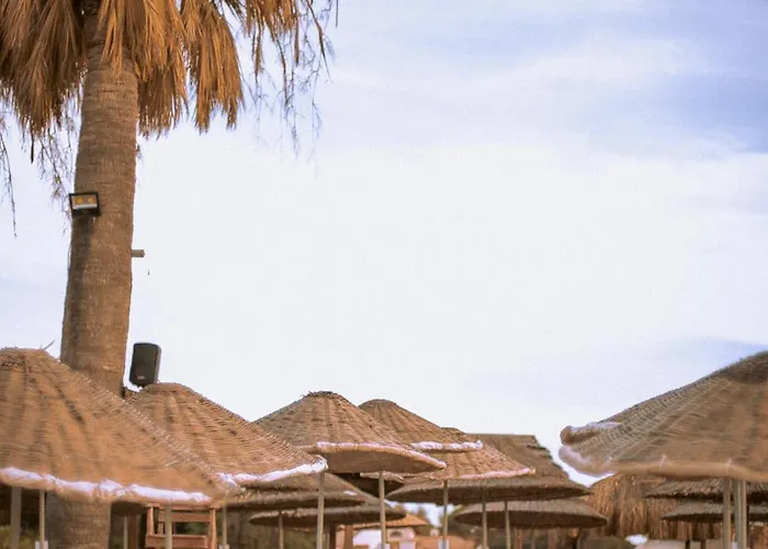 Smart Luxury & ホテル Çeşme