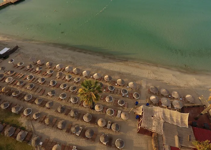 ホテル Smart Luxury & Çeşme